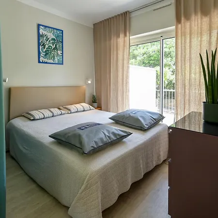 La Menado Apartmán *